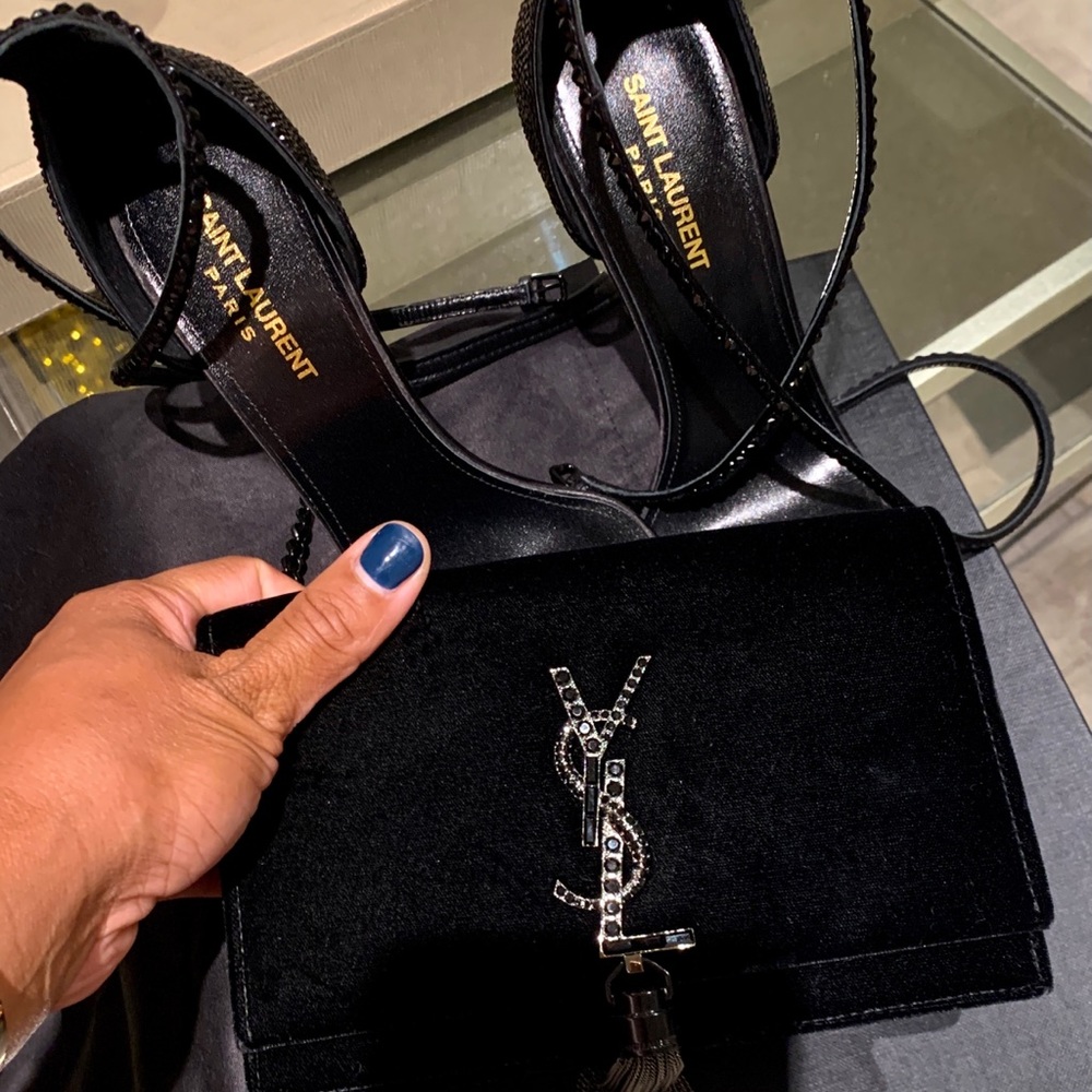 Black Velvet ‘Kate’ Saint Laurent Bag - Picture 5 of 10